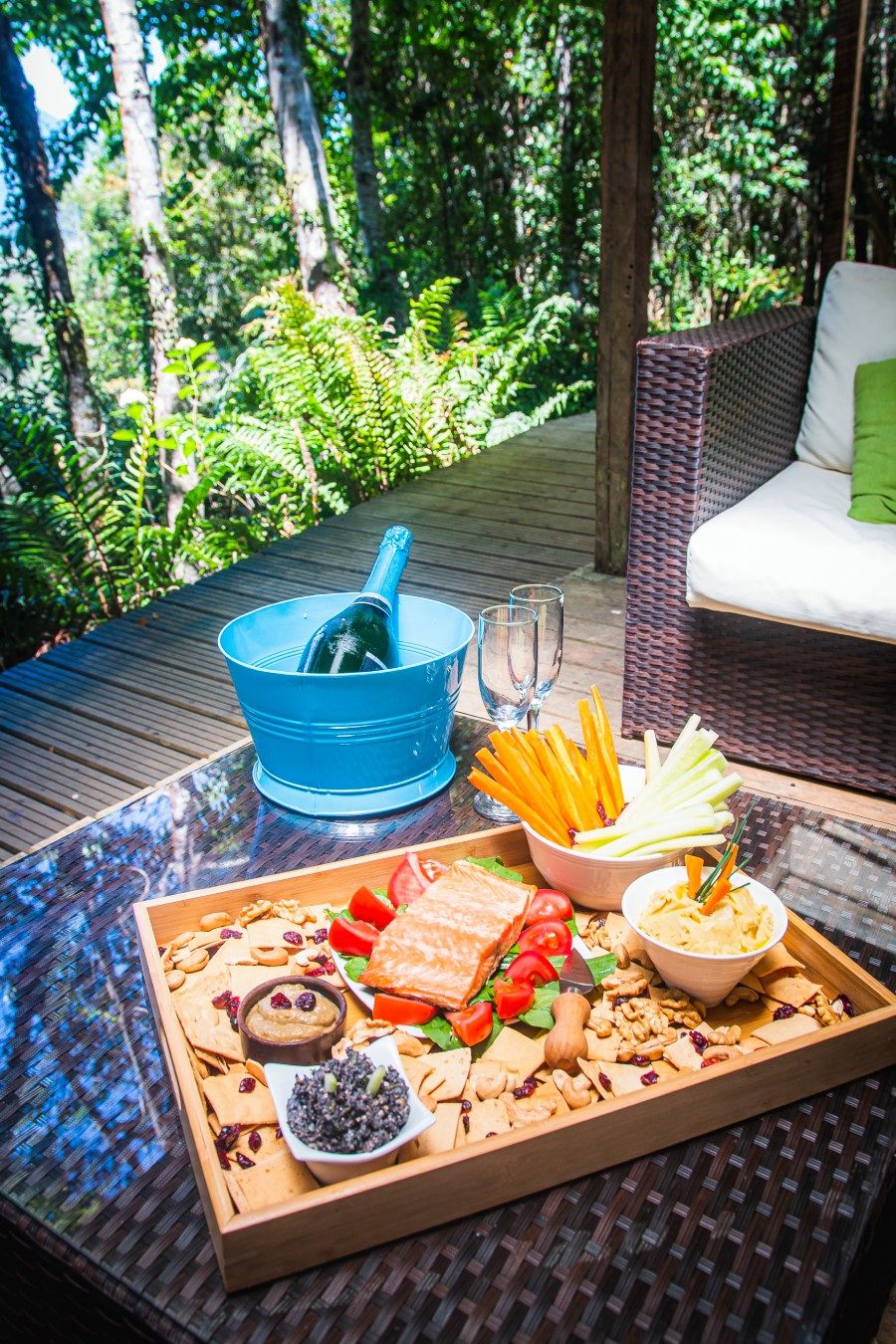 Invernadero y servicios del lodge